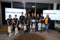 20221205_Preisu__bergabe_fu__r_die_erfolgreiche_Teilnahme_an_der_RoboNight_2022_3_WG-Teams__U