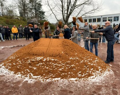 20251119_Spatenstich_BILD01