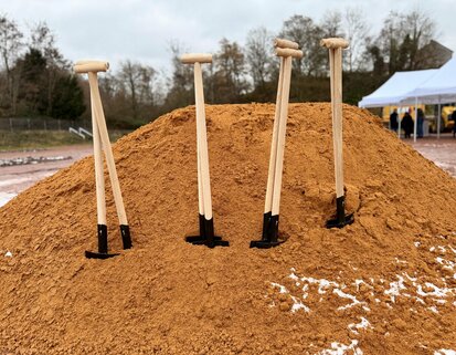 20251119_Spatenstich_BILD02