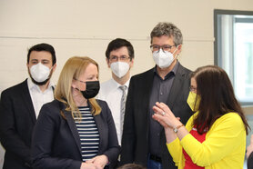 20220325_Besuch_der_Ministerin_1