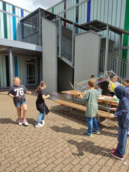 2025_08_31_8_Seifenblasen_2